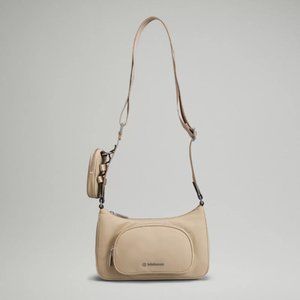 Lululemon Crossbody with Nano Pouch 2L - Colour Trench